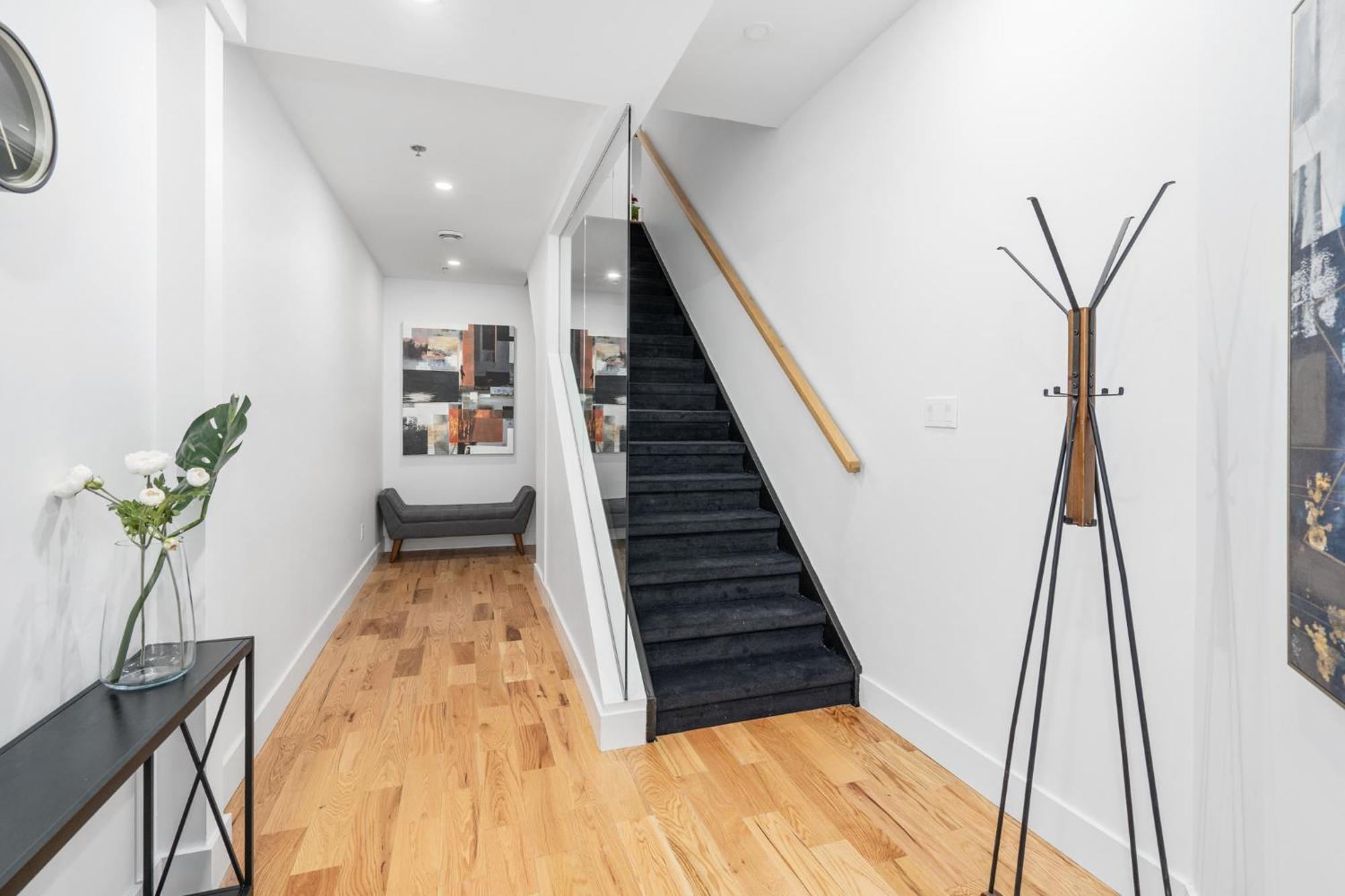 Apartment Mont Royal Prime Montreal